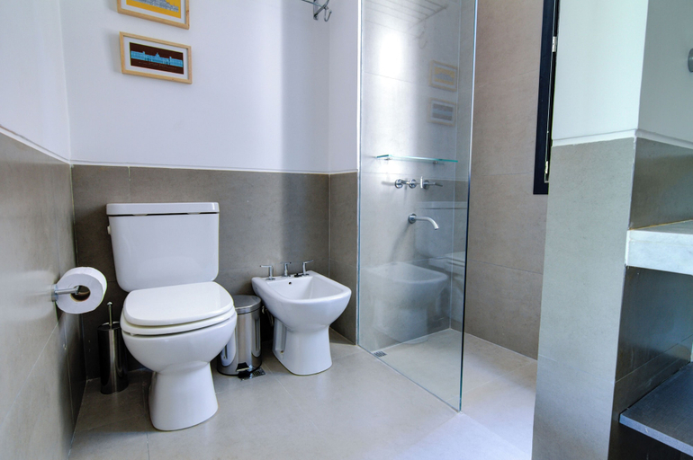 Bathroom 3, Oasis Palermo, Distrito Federal