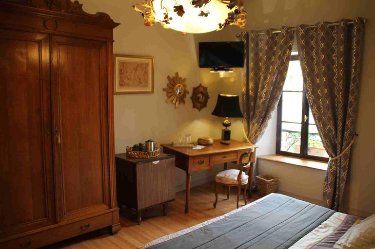Others 4, chambres d'hotes : La cour d'Etrepy, Marne