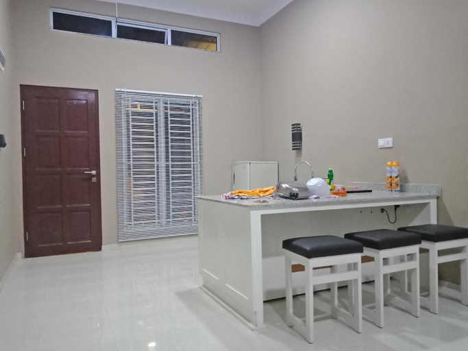 Others 5, SleepRest @ Golden Prima 2, Batam