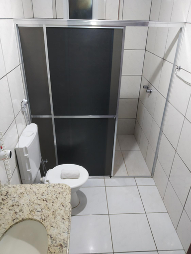 Bathroom 4, Hotel Iguacu, General Manuel Belgrano