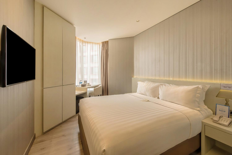 Bedroom 13