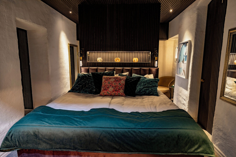 Bedroom 2, The Private Escape by Blue Medi Spa, Stockholm