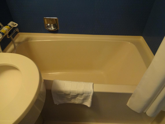 Bathroom 6
