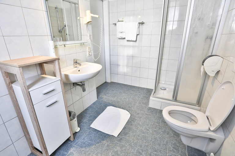 Others 5, Feldkirchnerhof, Graz Umgebung