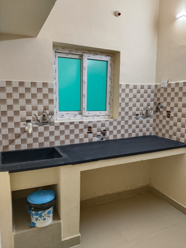 Bathroom 2, SRINIVASA RESIDENCY INN, Kancheepuram