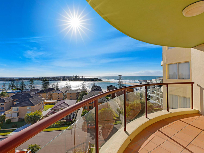 Exterior & Views 2, Eagle Wings 16, Wyong - South and West