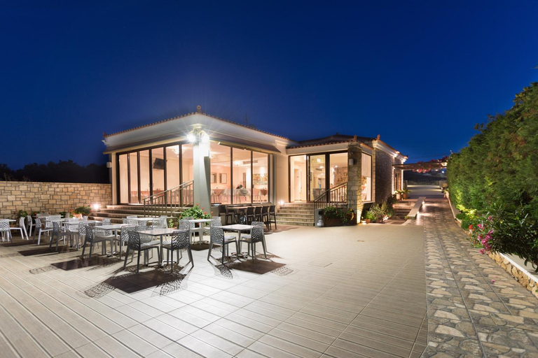 Others 3, Elafonisos Resort, Peloponnese
