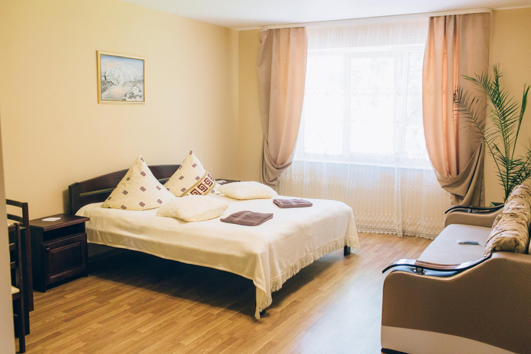 Others 5, Berizka, Perechyns'kyi