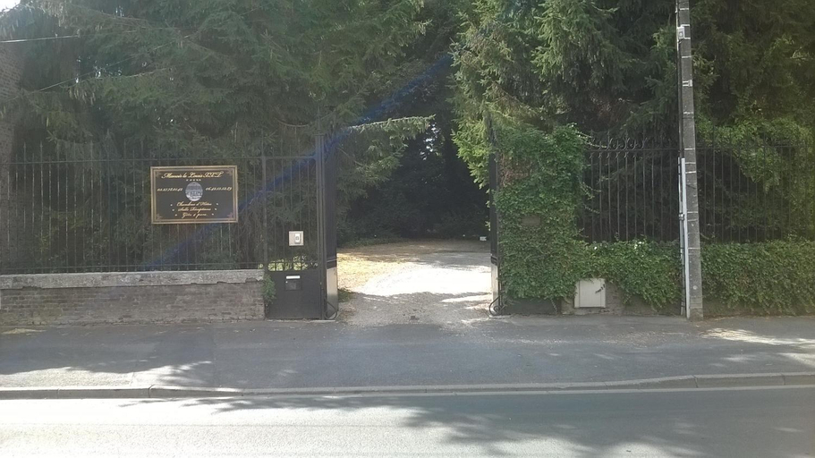 Others 2, Manoir le Louis XXI, Nord