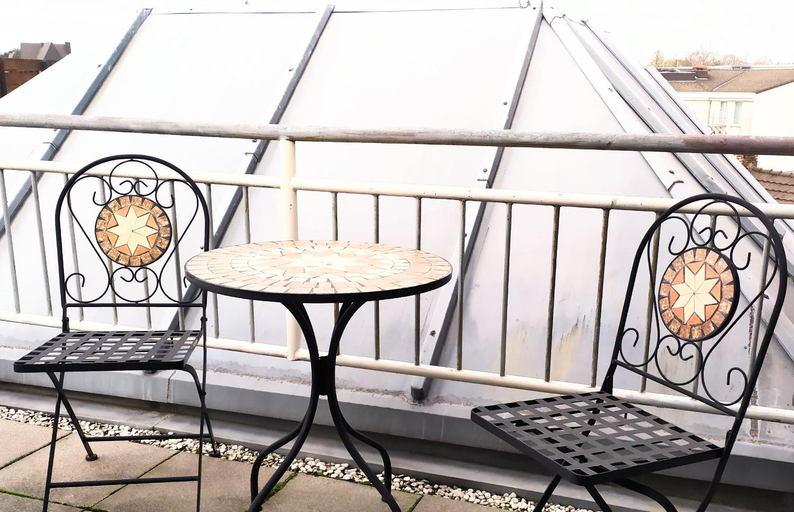 Others 5, Super Penthouse #9 oder Studio #6 mit Aufzug, Terrasse & Wintergarten im Zentrum, Städteregion Aachen