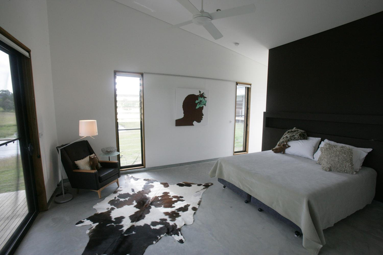 Bedroom 3, Tonic Hotel, Cessnock