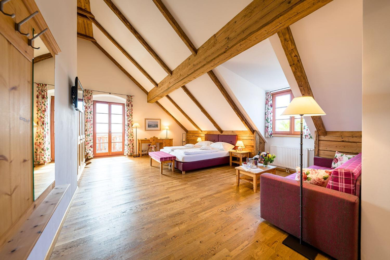 Bedroom 2, Hoamat, Eferding