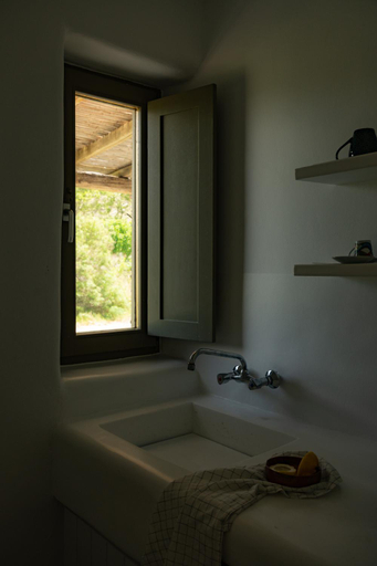 Bathroom 3, ONAR ANDROS, South Aegean