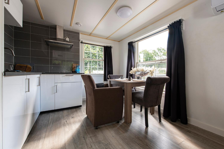Kitchen 2, 16, Geniet van de rust, natuur & gratis parkeren!, Oisterwijk