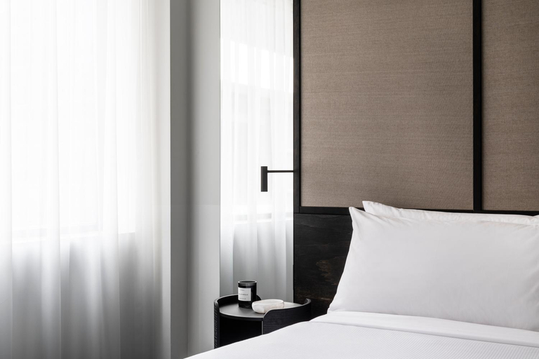 Bedroom 25