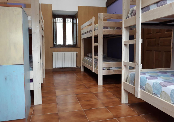 Others 4, Albergue La Vargona, Cantabria