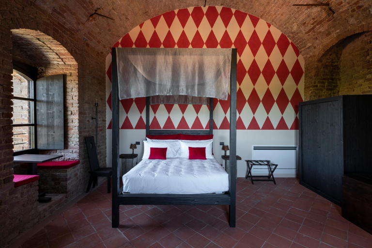 Bedroom 14
