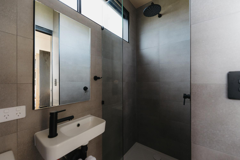 Bathroom 3, CABN Clare Valley, Clare and Gilbert Valleys