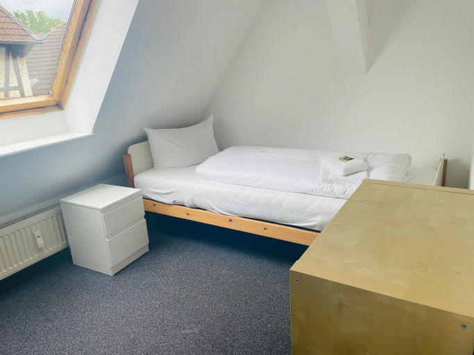 Others 5, MARKT EINS Gastezimmer, Wolfenbüttel
