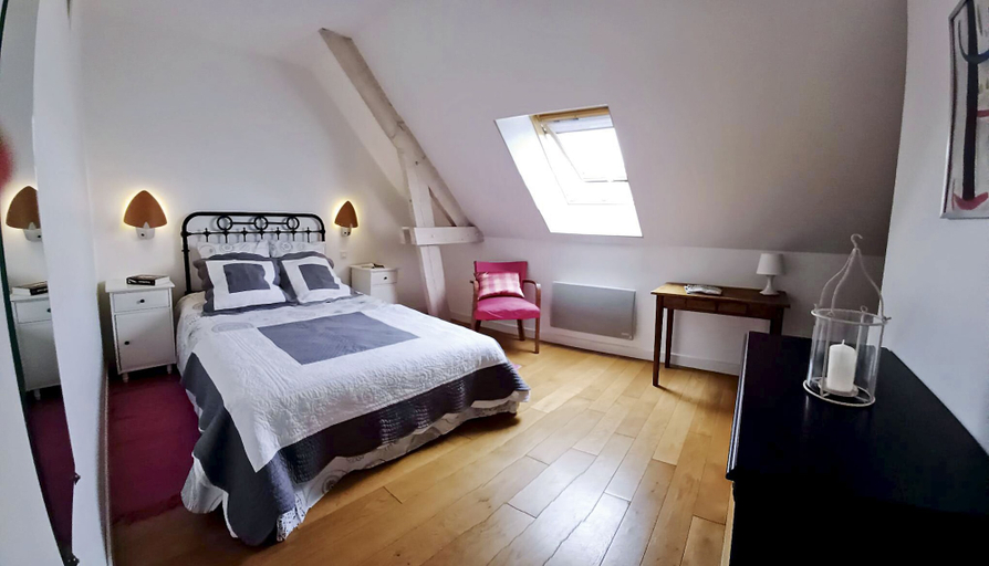 Bedroom 4, Le Jardin des Lys, Vienne