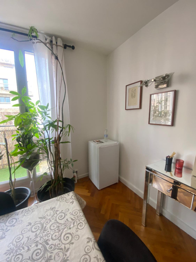Bedroom 2, Neuilly-sur-Seine calme et lumineux. B&B. 3 chambres, Hauts-de-Seine