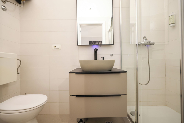 Bathroom 3, Classy apartments in city center, Zadar