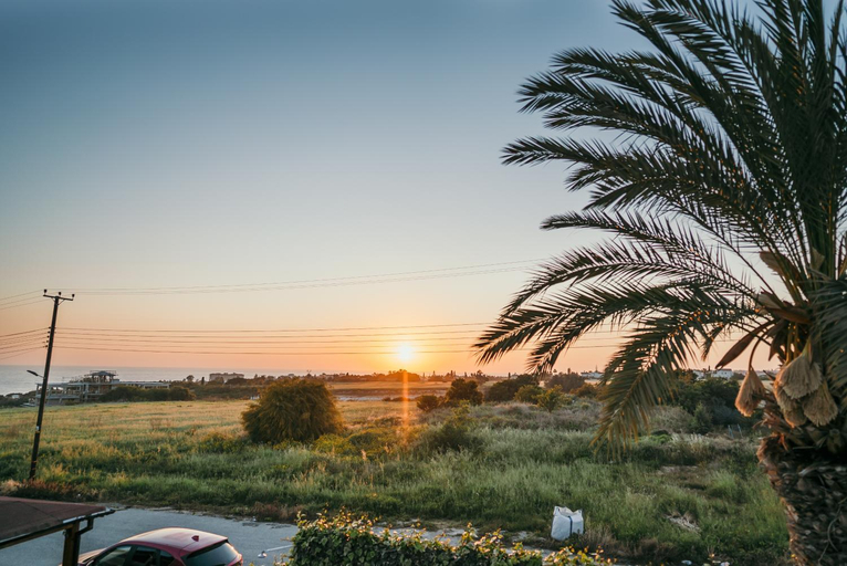 5, Coralsunset Property Management Ltd