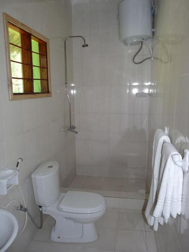 Bathroom, Pemba Misali Sunset Beach, Chake
