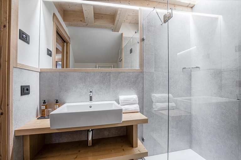 Others 5, Chalet Alpenrose, Belluno