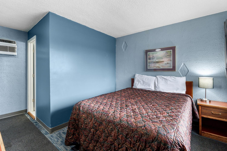 Bedroom 9