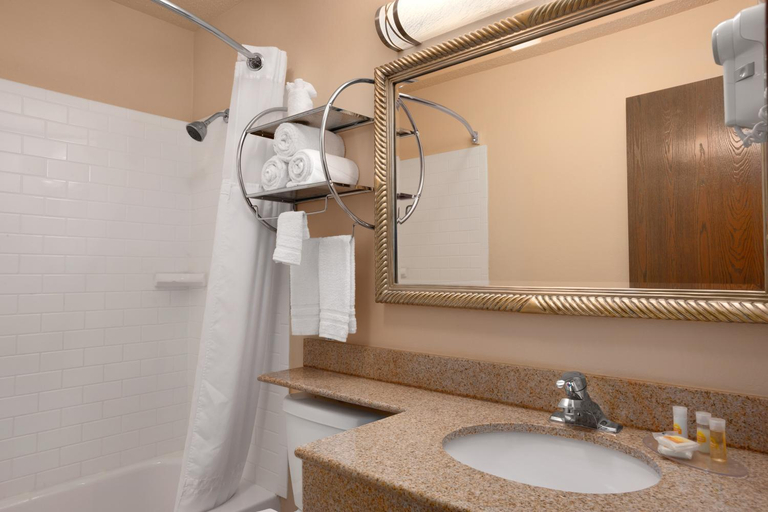 Bathroom 4, Days Inn by Wyndham Keene NH, Cheshire