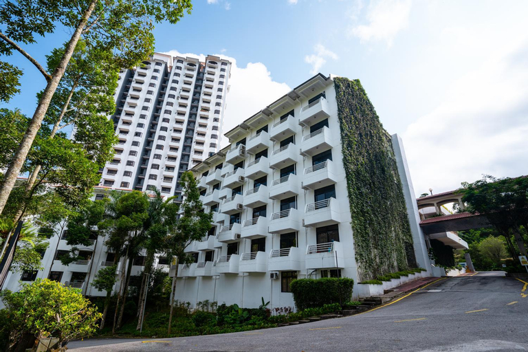 Exterior 19