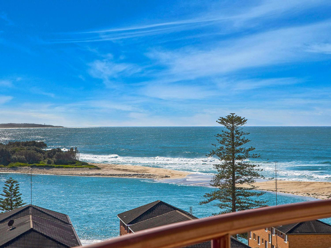 Exterior & Views 3, Eagle Wings 16, Wyong - South and West