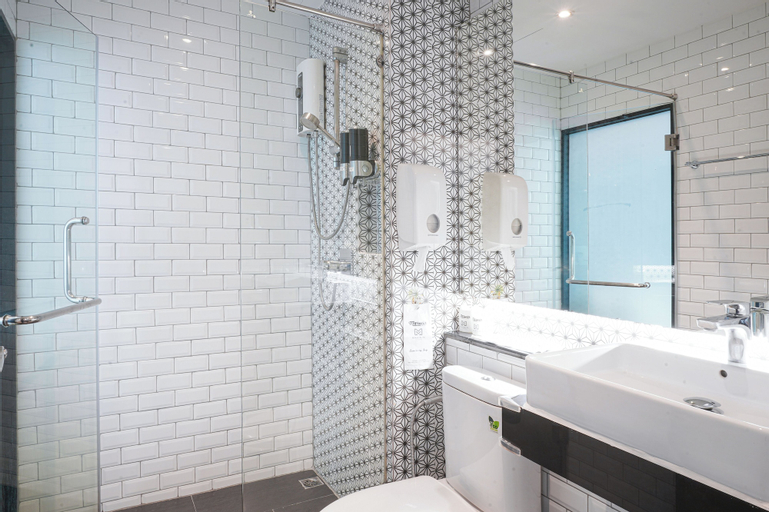 Bathroom 5