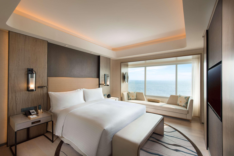 Bedroom 12