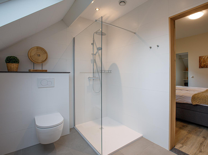 Others 3, Barn24 - The Sty, Roggel en Neer