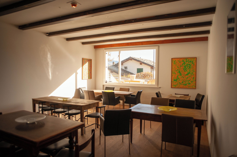 Food & Drinks 4, Crans Montana Suites, Sierre