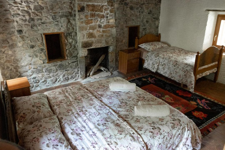 Bedroom 3, Shpella Guesthouse Theth, Shkodrës
