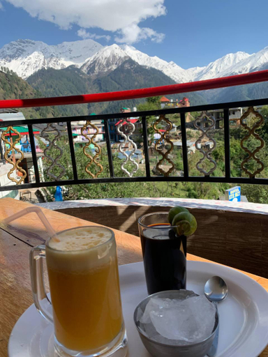 Food & Drinks 5, Eye Sky, Kullu