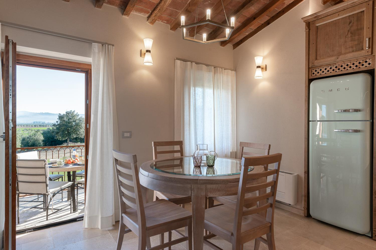 Others 5, Relais Lungagnola, Livorno