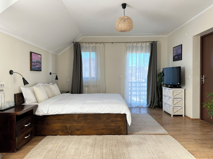 Bedroom 3, Bucovina Easy Stay, Scheia