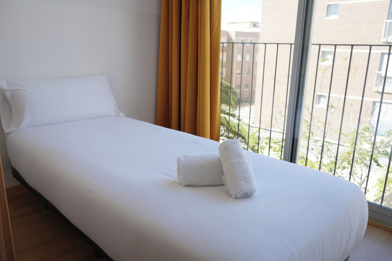 Bedroom 2, Lluria 11, Tarragona
