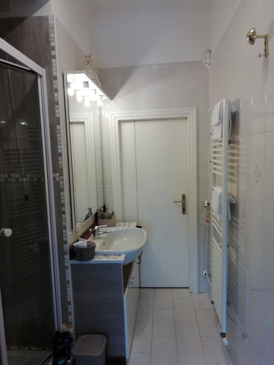 Others 3, Le Pinelle, Terni