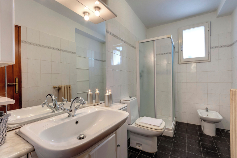 Bathroom 4, Mamo Florence - Leopoldo Apartment, Florence