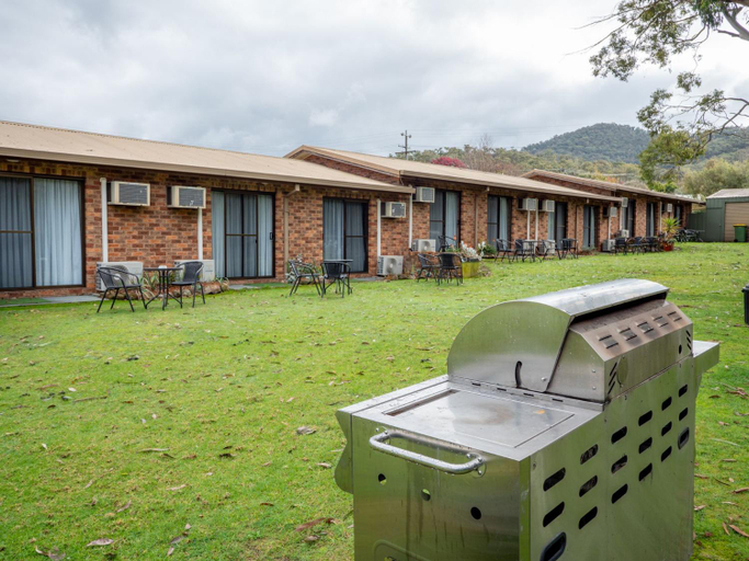 Others 5, Eildon Parkview Motor Inn Room 10, Murrindindi - East