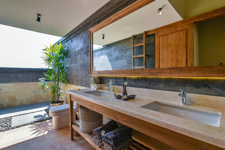 Bathroom 1