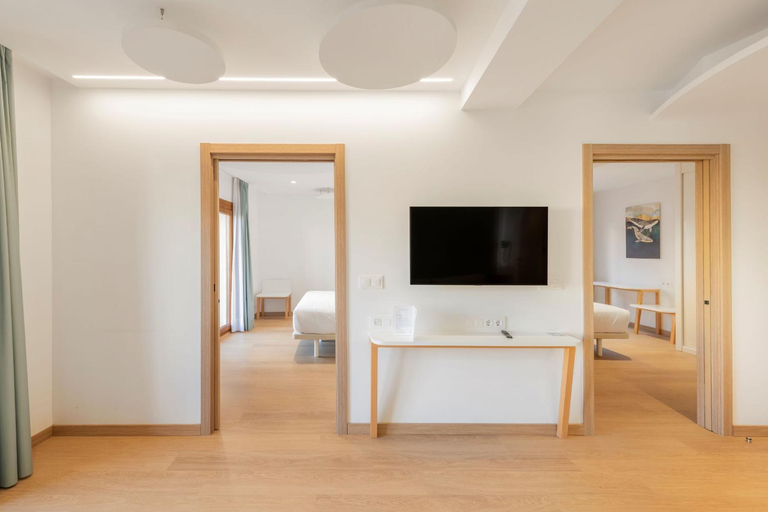 Others 5, Odyssey Rooms Alicante, Alicante