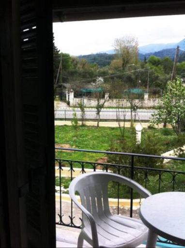 Others 3, Green House!!!, Ionian Islands
