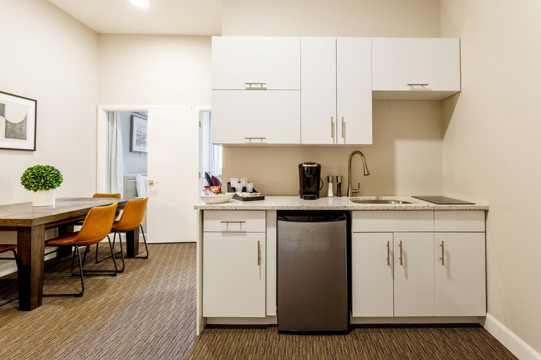 Dining Room 22