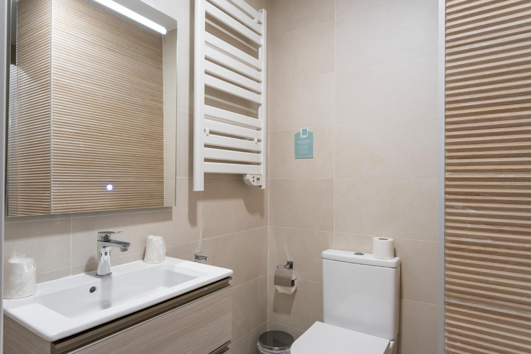 Bathroom 2, InsideHome Apartments - Palencia Catedral, Palencia